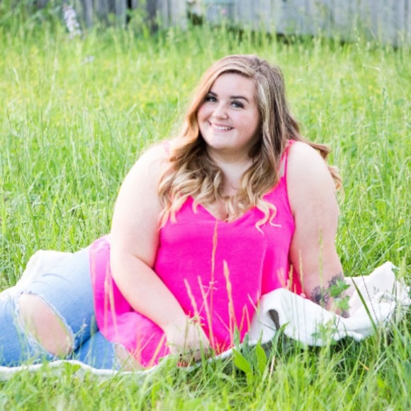 Meet your Posher, Mercedes - Picture 5 of 6